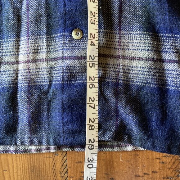 Whitefish Bay Blue Flannel Shirt Size Large - Picture 7 of 7